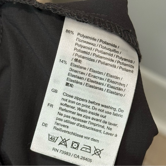 Helly Hansen tech hiking shorts - Picture 5 of 5